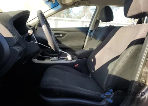 2014 Nissan Altima 2.5 from USA, damaged, VIN 1N4AL3AP8EC415071